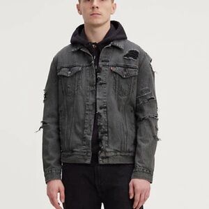 Levi's Premium Big E Ripped Distressed Trucker Jean Jacket Size: XXL